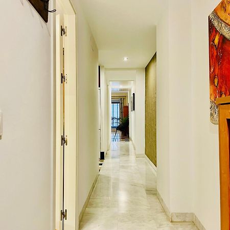 Entrecatedrales Suite Sevilla Bagian luar foto
